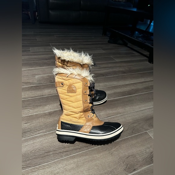 Sorel Winter boots - Picture 4 of 7